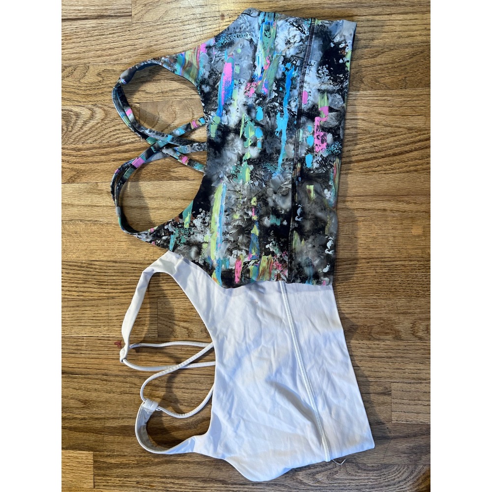 Lululemon Sports Bra Bundle Free to Be Serene White & Energy Longline Print 10 - Picture 2 of 8